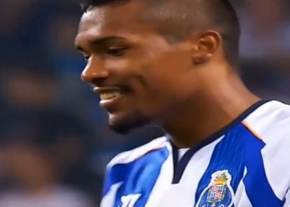 Juventus: sprint per Alex Sandro, si tratta col Porto