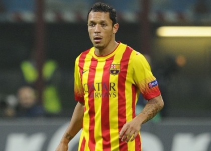 Roma: Adriano in stand by, il Barcellona frena