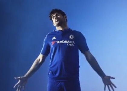 Chelsea: scopri la nuova maglia 2015-2016. Video