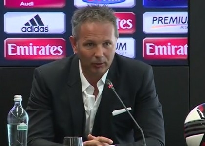 Milan, si parte: la presentazione di Mihajlovic in diretta. Video