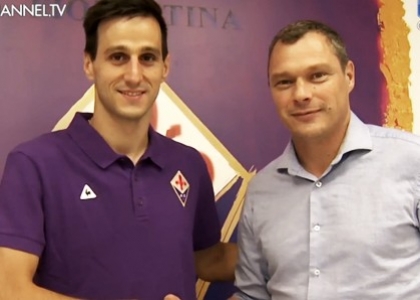 Fiorentina, ufficiale: a Kalinic la maglia numero 9