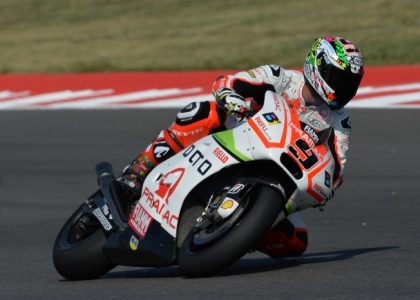 MotoGP, test Phillip Island: Petrucci super sotto la pioggia