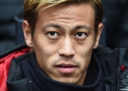 Milan, Honda attacca: 