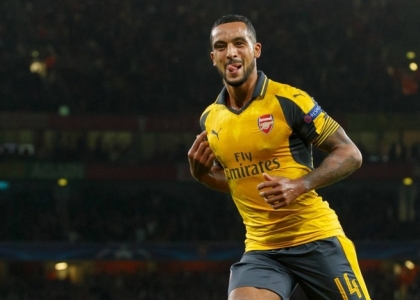 FA Cup: Walcott più Welbeck, manita Arsenal