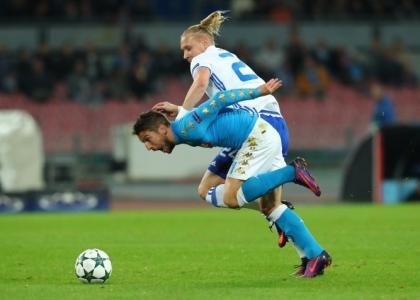 Champions: il Napoli rimanda la qualificazione, 0-0 con la Dinamo Kiev