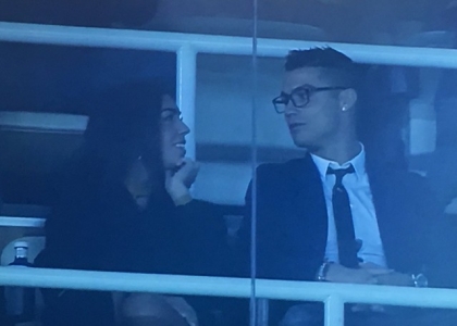 Cristiano Ronaldo esce allo scoperto: allo stadio con Georgina