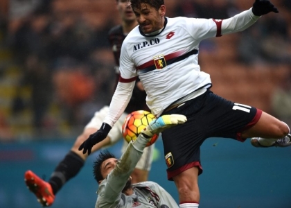 Genoa, Cerci su Instagram stuzzica i tifosi del Milan