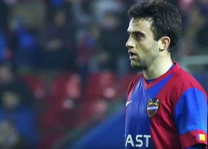 Liga: Rossi fa fuori l'Atletico, il Real insegue il Barça