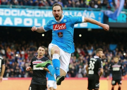 Serie A: Napoli-Carpi 1-0, gol e highlights. Video