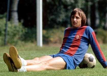 Addio Cruyff: il mondo del calcio lo celebra