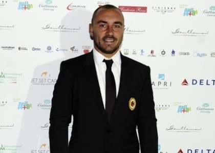 Milan, ufficiale: esonerato Mihajlovic, squadra a Brocchi