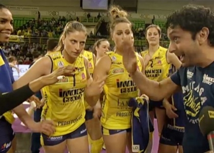 Volley, playoff A1 femminile: urlo Imoco, Modena si scioglie al tie break