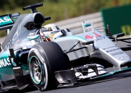 F1, GP Australia: pole di Hamilton, Vettel secondo