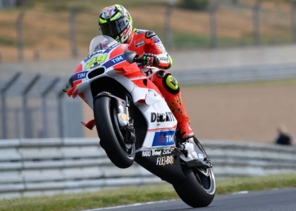 MotoGP, Italia: Iannone davanti a tutti, Rossi sesto