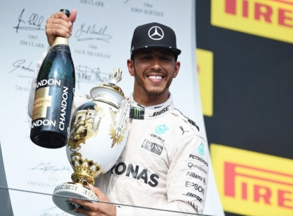 F1, GP Ungheria: Hamilton su Rosberg, doppietta Mercedes