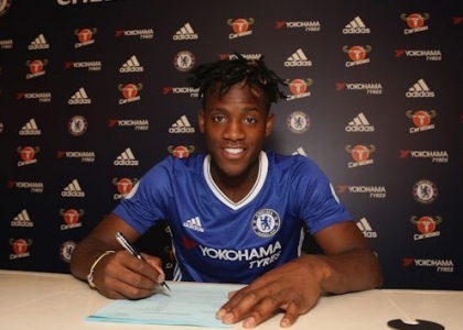 Chelsea: ecco Batshuayi, un regalo per Conte