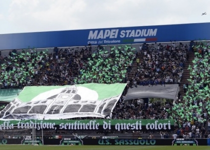 Sassuolo: workshop e nuove maglie, bagno di folla per i neroverdi
