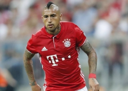 Bundesliga: Vidal lancia il Bayern, il Dortmund frena