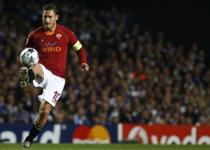 Sport in tv: su Sky Sport c'è il Totti Day