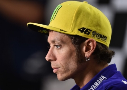 MotoGP, Gran Bretagna: libere 3 a Marquez, brivido Rossi