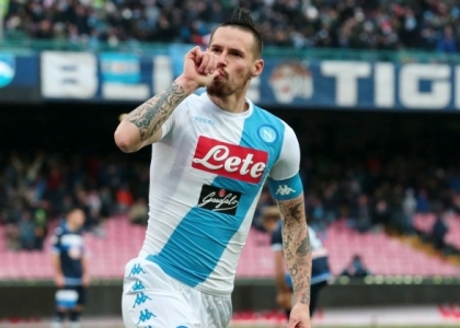 Serie A: Nainggolan fa volare la Roma, il Napoli non sbaglia