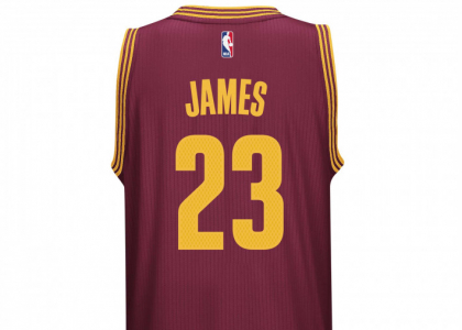 NBA, maglie più vendute: in Italia comanda LeBron James