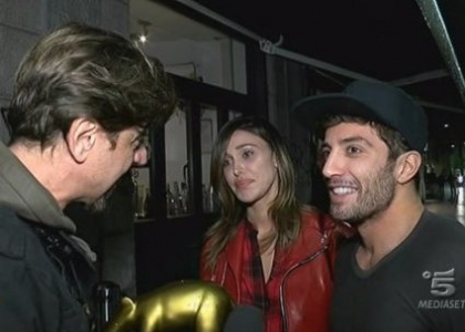 Scatti bollenti in Qatar: Tapiro d'Oro a Belen e Andrea Iannone