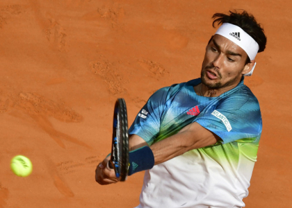 Roland Garros: Fognini soffre ma avanza, Schiavone eliminata