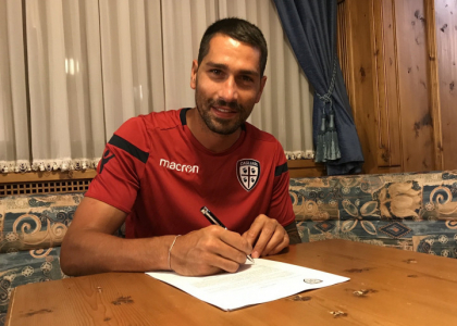 Cagliari, ufficiale: Borriello firma fino al 2019