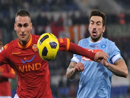 Napoli tartassato e gol in fuorigioco dell\'Inter