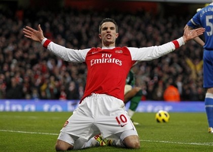 Inter: dall\'Inghilterra, 50 milioni per Van Persie e Arshavin