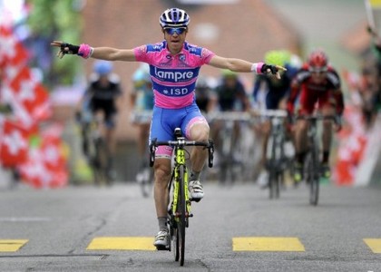 Giro Romandia: Cunego vince la seconda tappa