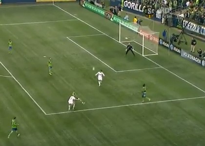 MLS: gol da cineteca per Hassli. VIDEO