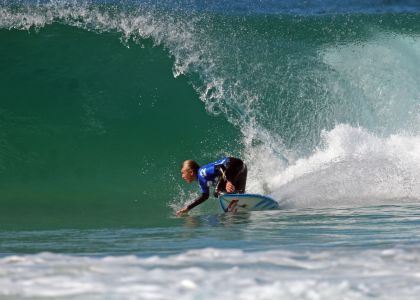 Surf: Leonardo Fioravanti fenomeno a 13 anni