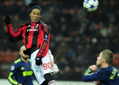 Il Milan saluta Ronaldinho: \