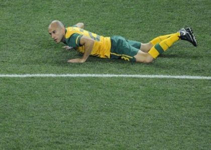 Bresciano blocca Sculli alla Lazio
