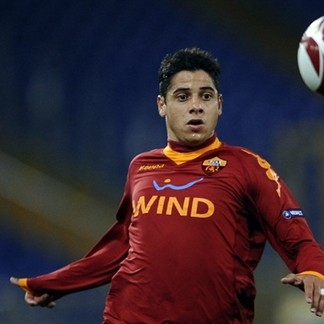 Esclusiva: Villarreal volata Cicinho-Konko