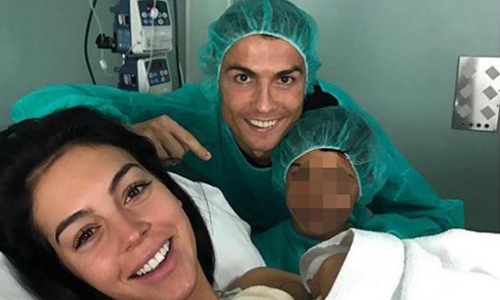 Ronaldo papà per la quarta volta: benvenuta Alana Martina
