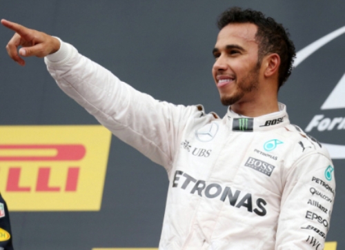 F1, qualifiche Gp d'Italia: Hamilton, pole e record a Monza
