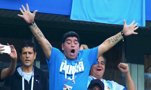 Mondiali 2018, Argentina: Maradona scatenato sugli spalti