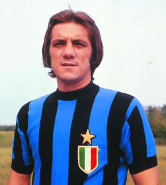 Tanti auguri Roberto Boninsegna, grande bomber del calcio italiano