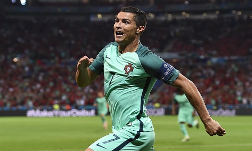 Mondiali: pari e spettacolo tra Spagna e Portogallo, tripletta da fenomeno per C.Ronaldo