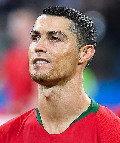 Buon compleanno Cristiano Ronaldo, l'uomo che ha cambiato il calcio